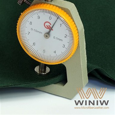 Pukseeritav pehme seemisnahast kattematerjal kellakarbi jaoks